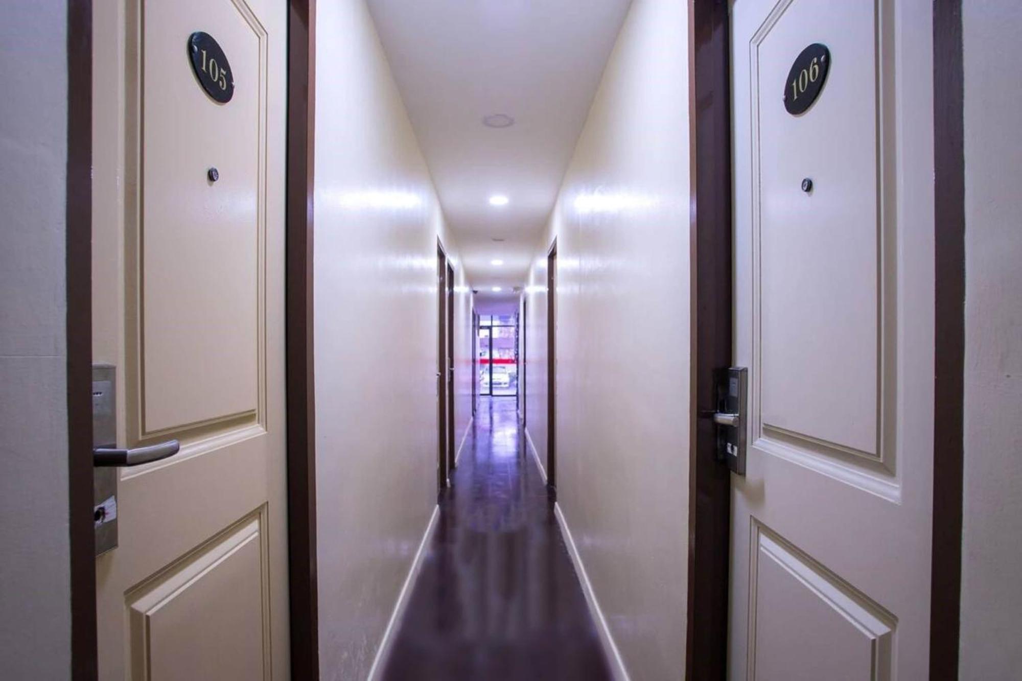 OYO 90281 Hotel Taj seksyen 13 Shah Alam Eksteriør bilde