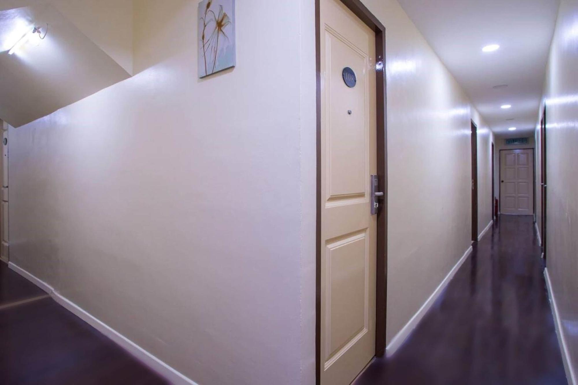 OYO 90281 Hotel Taj seksyen 13 Shah Alam Eksteriør bilde